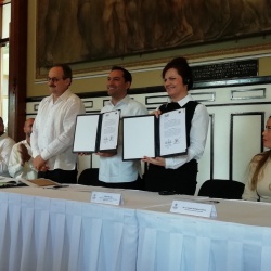 Obisk LUR v regiji Jukatan - podpis sporazuma o sodelovanju med regijam