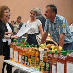 RRA LUR s partnerji nadaljuje s spodbujanjem zelenih verig in izvajanjem borz lokalnih živil