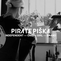 Pirate Piška: independent-one-girl-brand unikatni izdelki