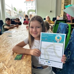 Imamo prvo generacijo Ambasadorjev Misije 100