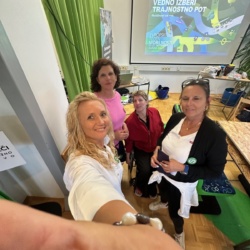 Imamo prvo generacijo Ambasadorjev Misije 100