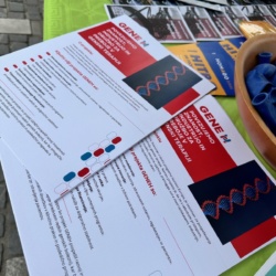 Podjetniški bazar PONI LUR v središču mestnega vrveža