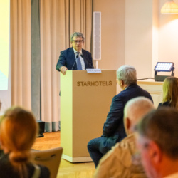 Dogovor o čisti industriji EU: prispevek eko-industrijskih con in zaključek projekta ECOLE