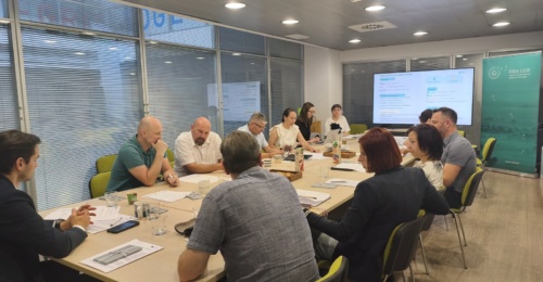 Projekt periASTY: Korak bližje k podnebni nevtralnosti in trajnostni mobilnosti v LUR