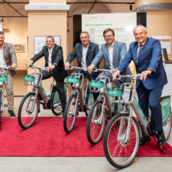 Z e-kolesom čez občinske meje: v Ljubljanski urbani regiji zaživel sistem bicikEL