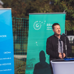 Matej Gojčič, namestnik direktorice Regionalne razvojne agencije Ljubljanske urbane regije  - širitev regijskega sistema javne izposoje e-koles bicikEL v občini Medvode